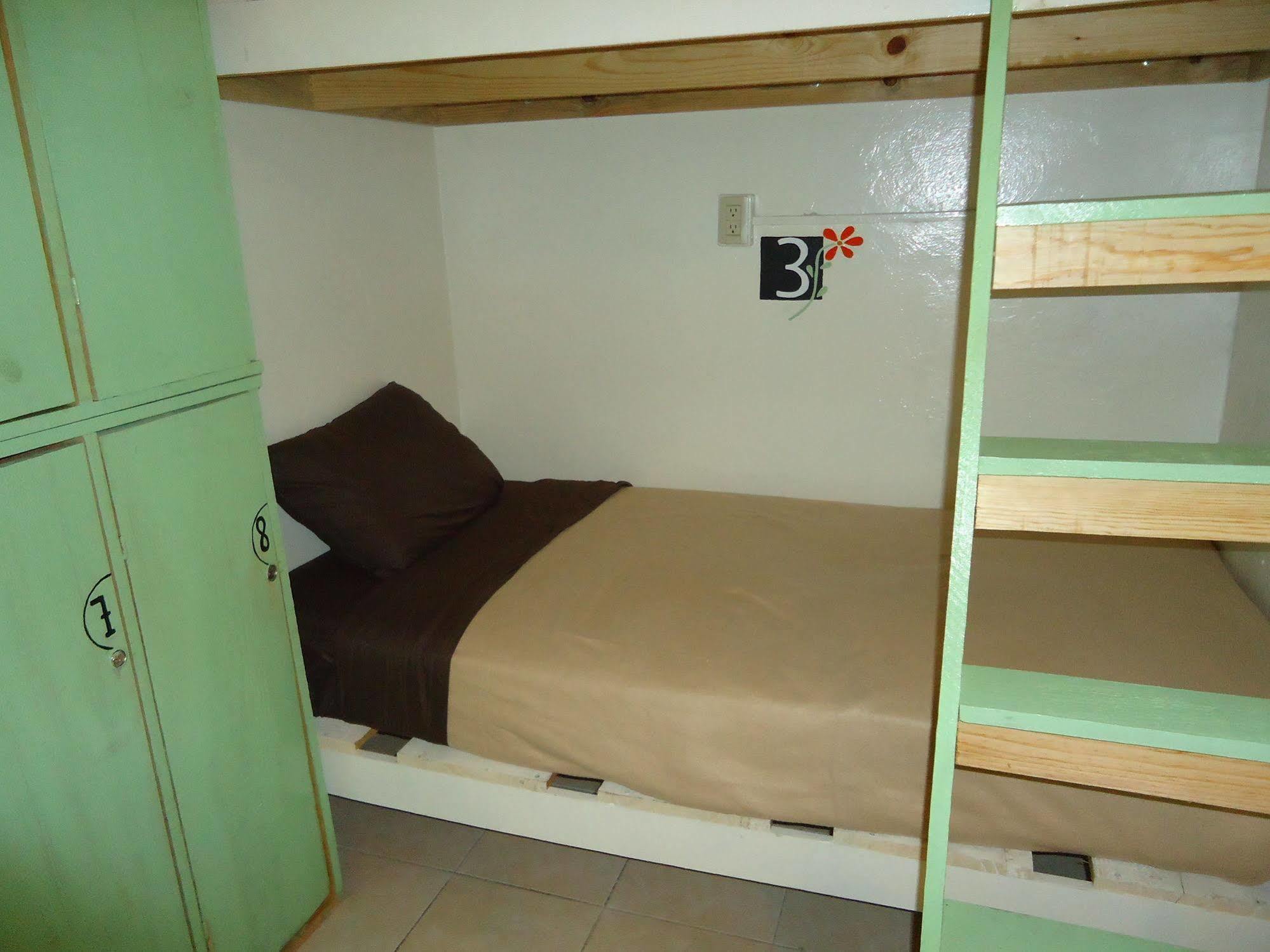 Humble Bumble Hostel Плая-дель-Кармен Экстерьер фото